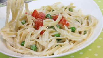 Fettuccine with Cauliflower Alfredo Sauce
