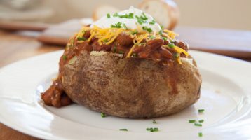 baked potato with meatless chili