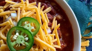 Spicy Crockpot Chili with Sausage